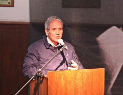 �Vamos a buscar por todos los medios la unidad del movimiento y confrontar con el Gobierno�