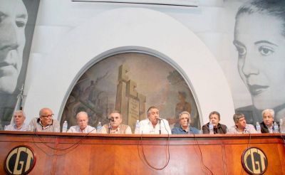 Con la participaci�n de todos los movimientos, la CGT arma el plenario del viernes, en Ferro