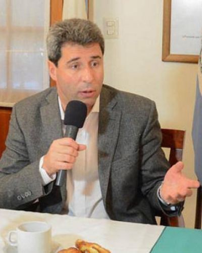 �Vamos a mediar para que la obra en Ruta 40 Sur acelere el ritmo�