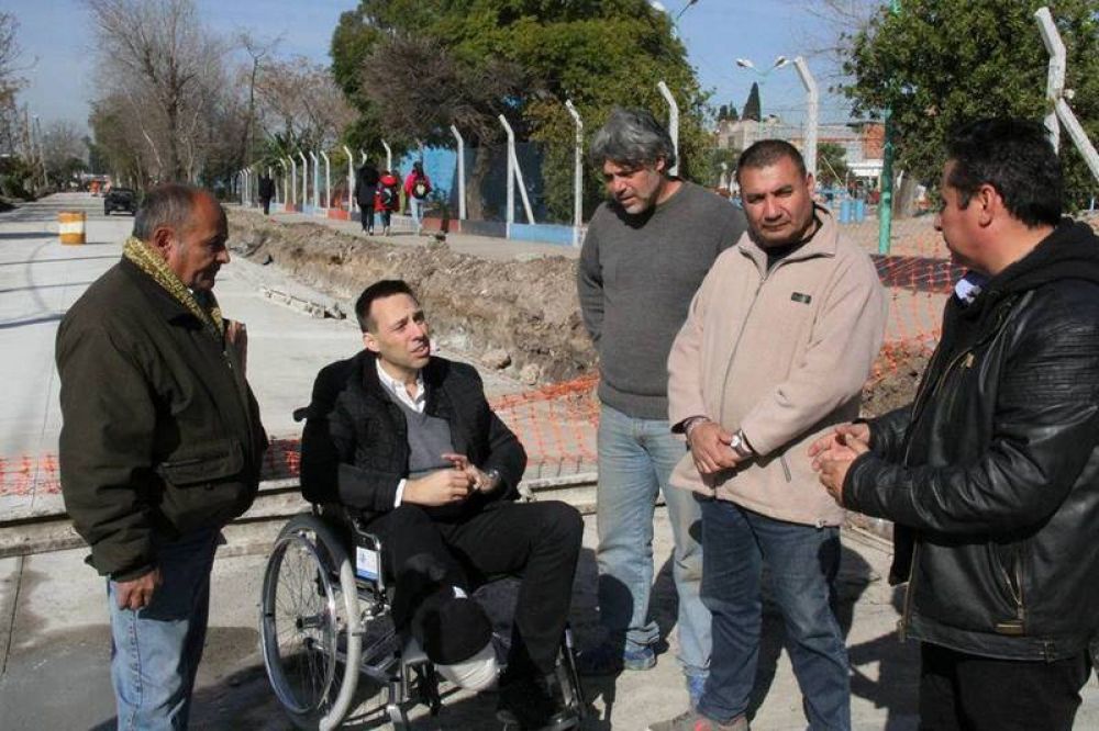 Vi�uales recorri� las nuevas obras de asfalto e iluminaci�n