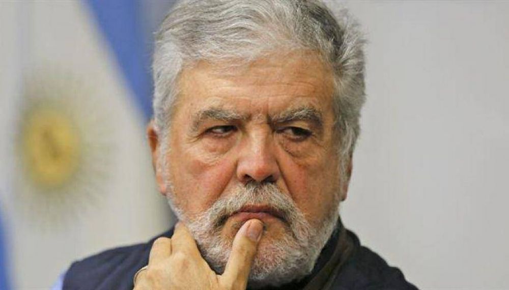 Cambiemos admite que no tiene los votos suficientes para expulsar a De Vido