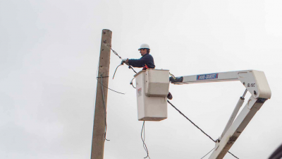 ABSA y EDES cortan el agua y la luz en varios sectores para hacer trabajos