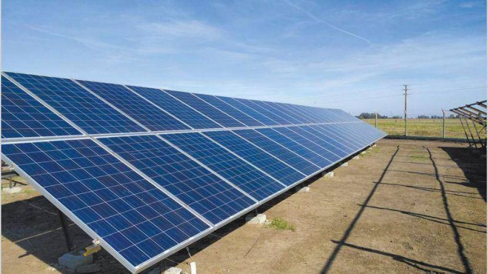 Inauguran un parque fotovoltaico que abastece parcialmente a Salto