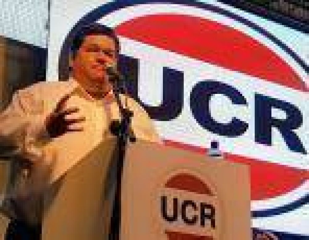 Berisso: Jorge Nedela desminti� enf�ticamente que el Municipio busque privatizar el servicio de recolecci�n de residuos