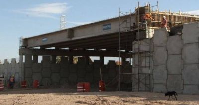 M�s de cien despidos en una obra inaugurada el a�o pasado por Macri
