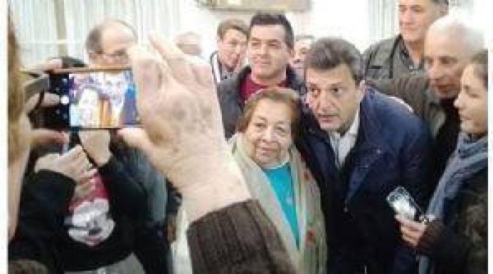 Desde Pilar, Massa puso a los jubilados en el eje de la campa�a