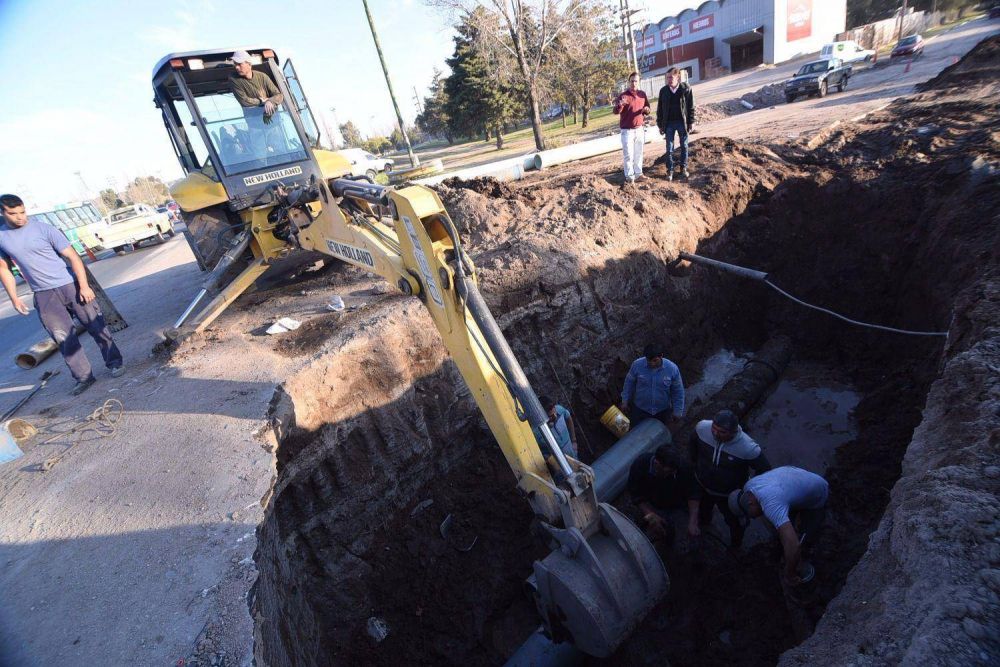 Por una rotura, miles de familias quedaron sin agua m�s de dos d�as