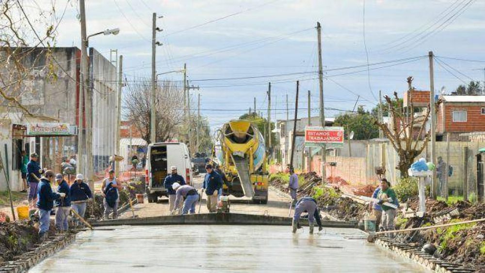 Echeverr�a: Intensivo plan de mejora integral de calles