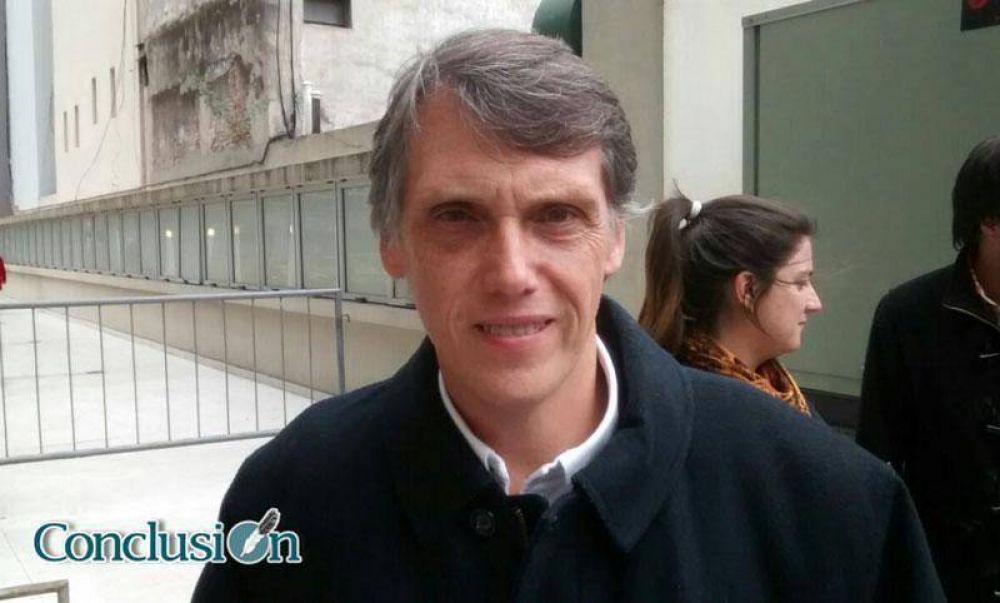 �Si no lo hace la Justicia, la pol�tica debe dar se�ales de responsabilidad�