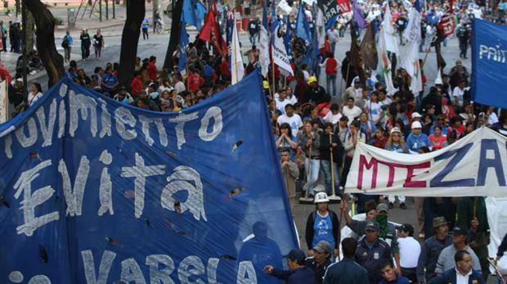 Otra fuga del Movimiento Evita hacia Cristina Kirchner
