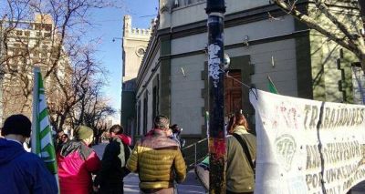 Actualizaci�n salarial vuelve a enfrentar a ATE con el gobierno