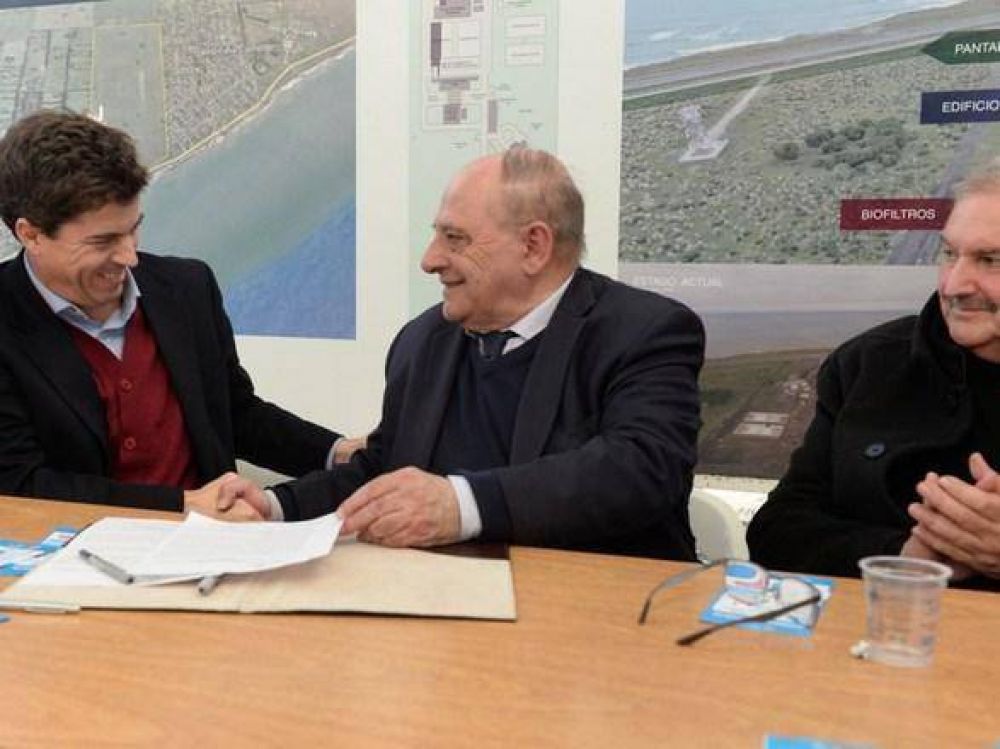 Arroyo y el Subsecretario de Recursos Hídricos firmaron acuerdo por el Acueducto Oeste