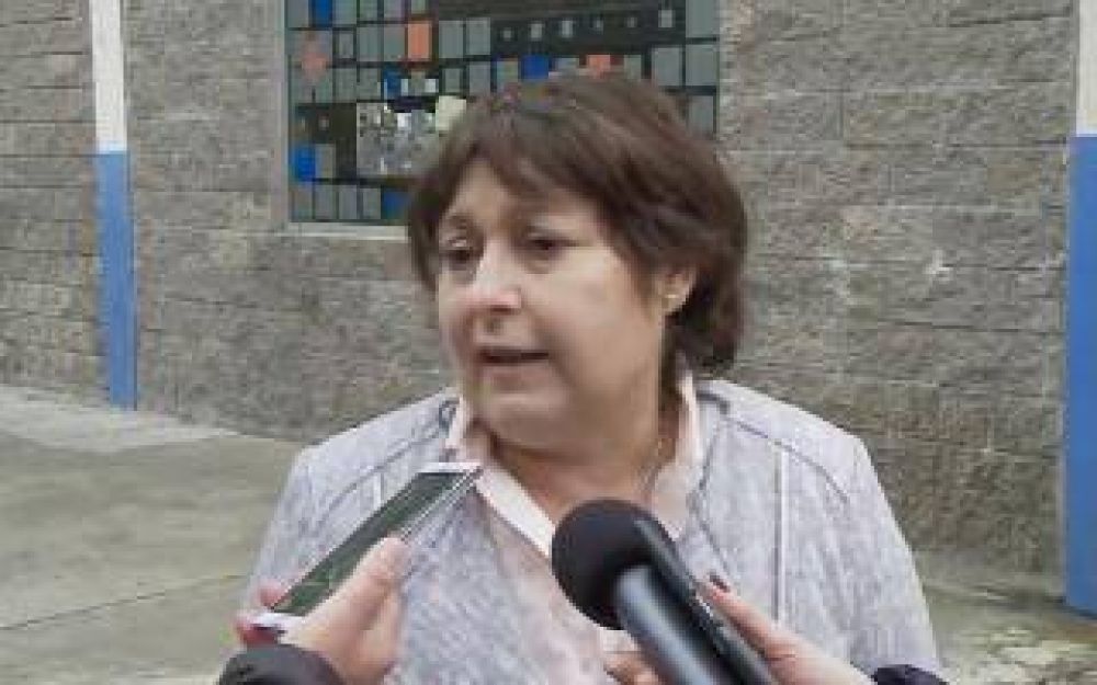 Oca�a de campa�a en Tres de Febrero: 