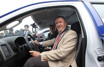 La Polic�a de C�rdoba recibi� 200 nuevas camionetas