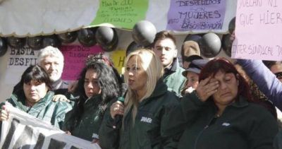 Ya son 13 los d�as de ayuno de las conductoras de trolebuses despedidas de C�rdoba