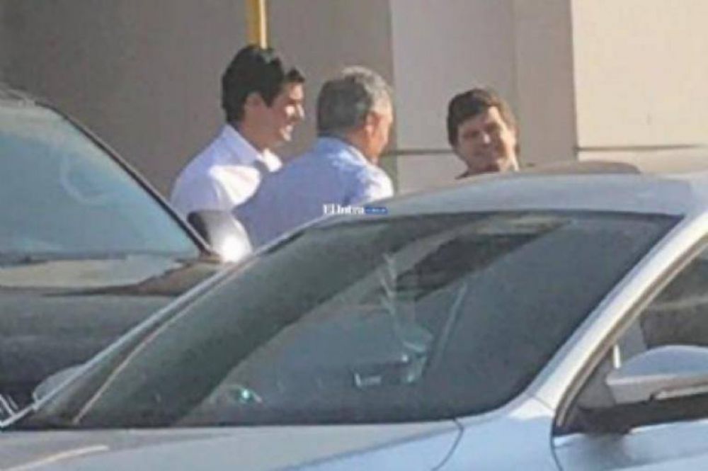 Urtubey pas� a buscar personalmente al Ministro Cabrera