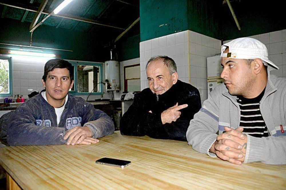 No ten�an techo y ahora mantienen el nuevo hogar municipal en la Laguna