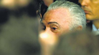 Cae la imagen de Temer a un m�nimo hist�rico