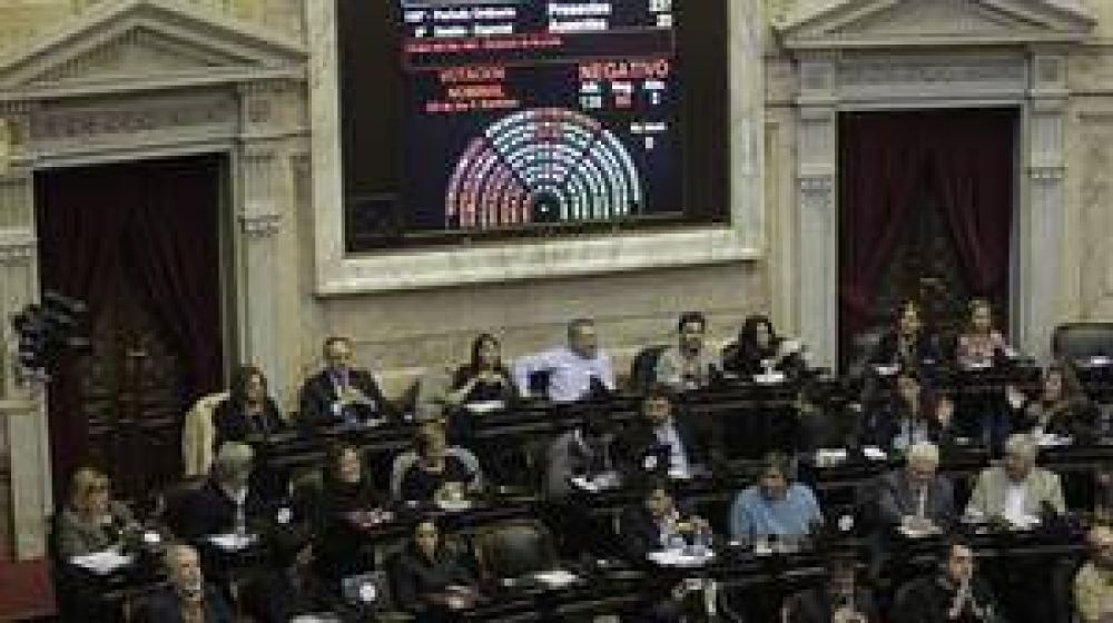 Salvataje a De Vido: la Casa Rosada apunta contra los gobernadores del PJ