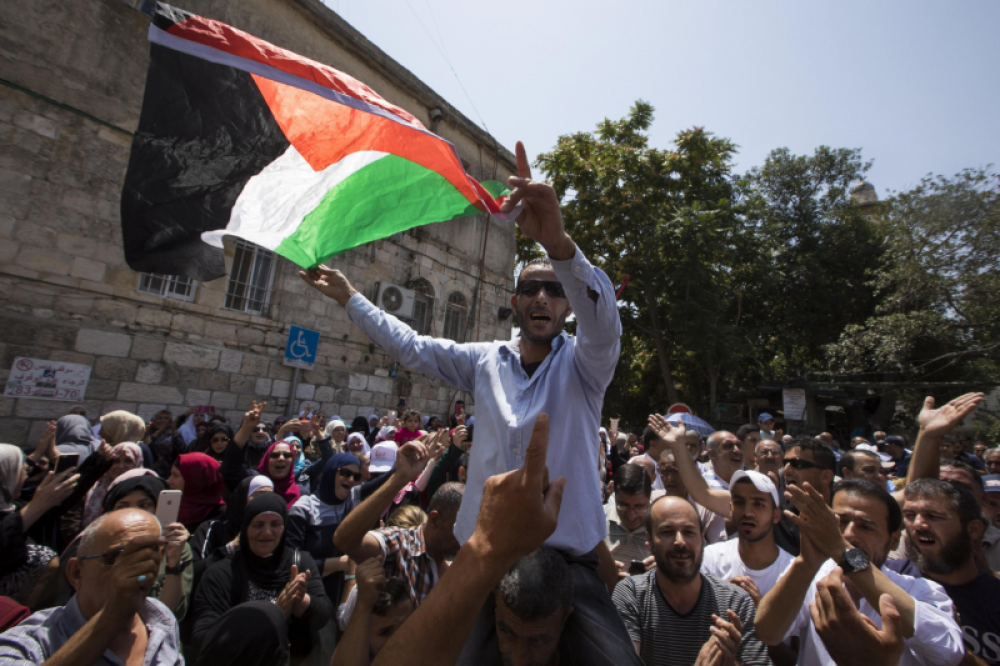 Fieles islmicos vuelven a rezar sin restricciones en Al Aqsa