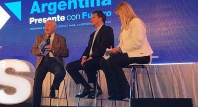 Roberto Lavagna advierte que la suba del d�lar es un �problema�
