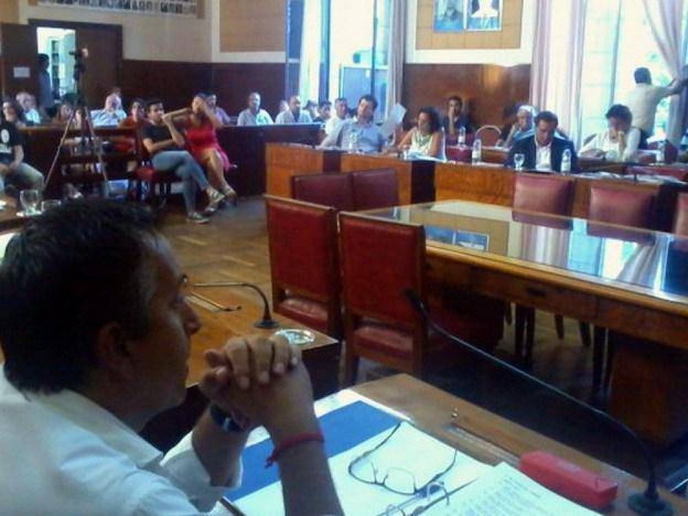 Otro �regalito� a los empresarios del transporte: el HCD aprob� el aumento de boleto a $7,97