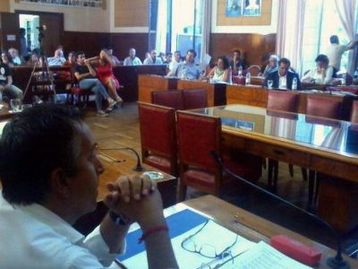 Otro �regalito� a los empresarios del transporte: el HCD aprob� el aumento de boleto a $7,97