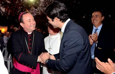 Misteriosa renuncia del obispo de Or�n
