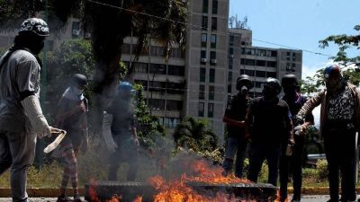 En un día sangriento, el chavismo impuso su polémica Constituyente
