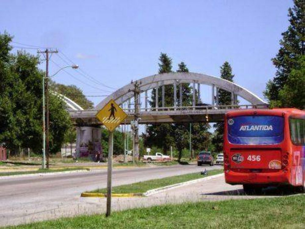 Para el 2019 podr�a estar terminada la autopista entre Olivera y Bragado, anticip� Guillermo Dietrich