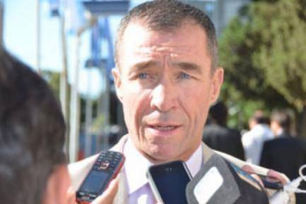 Rivadavia: En 60 d�as, como m�ximo, llegan fondos del Plan H�bitat