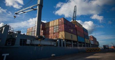 �El Parque Industrial est� totalmente desligado del Puerto�