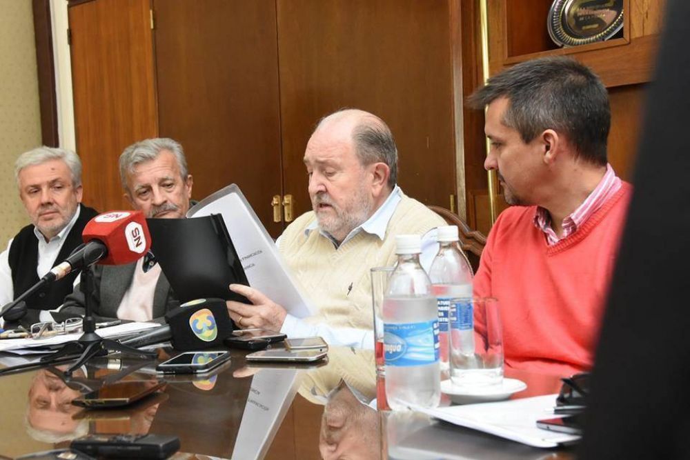 Dios, Verna y la pelea en la que ligan todos