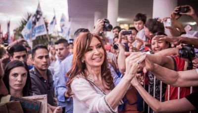 Cristina desconf�a de los intendentes 