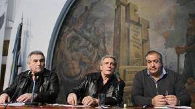 Entre versiones de ruptura, se acelera la disputa interna en la CGT