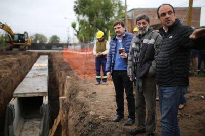 Plan Norte: avanza a buen ritmo la obra del desag�e Espora