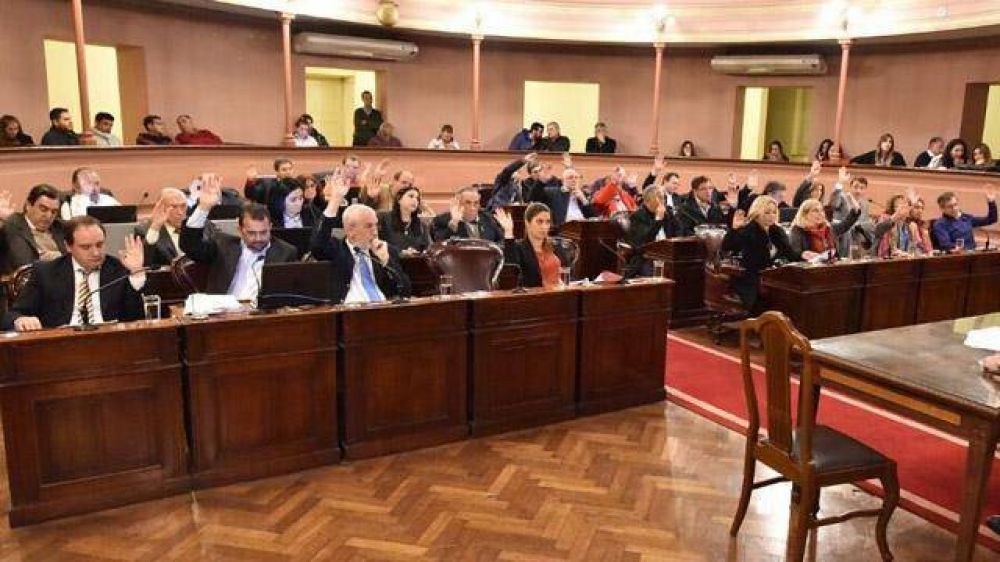 Diputados aprob� ley de Prevenci�n de la Tortura en una sesi�n sin campa�a	 