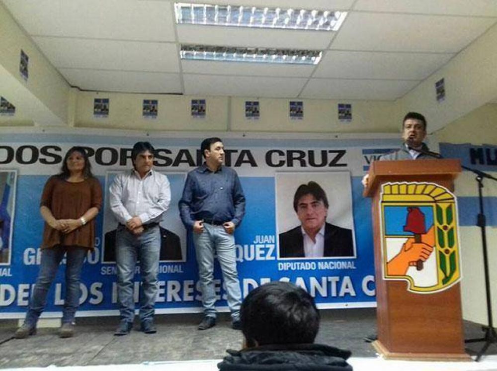 Candidatos del FPV realizaron un acto en Puerto Deseado