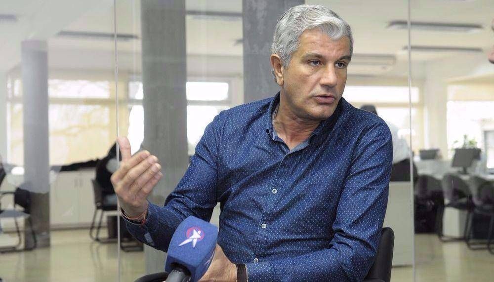 Andr�s Zottos: �Los legisladores no pueden ser unos levantamanos�