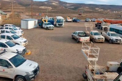 Operarios de Tecpetrol advierten: �Si nos quieren reprimir se pudre todo�