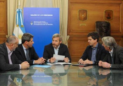 Otro gui�o a la segunda fase del dique El Tambolar