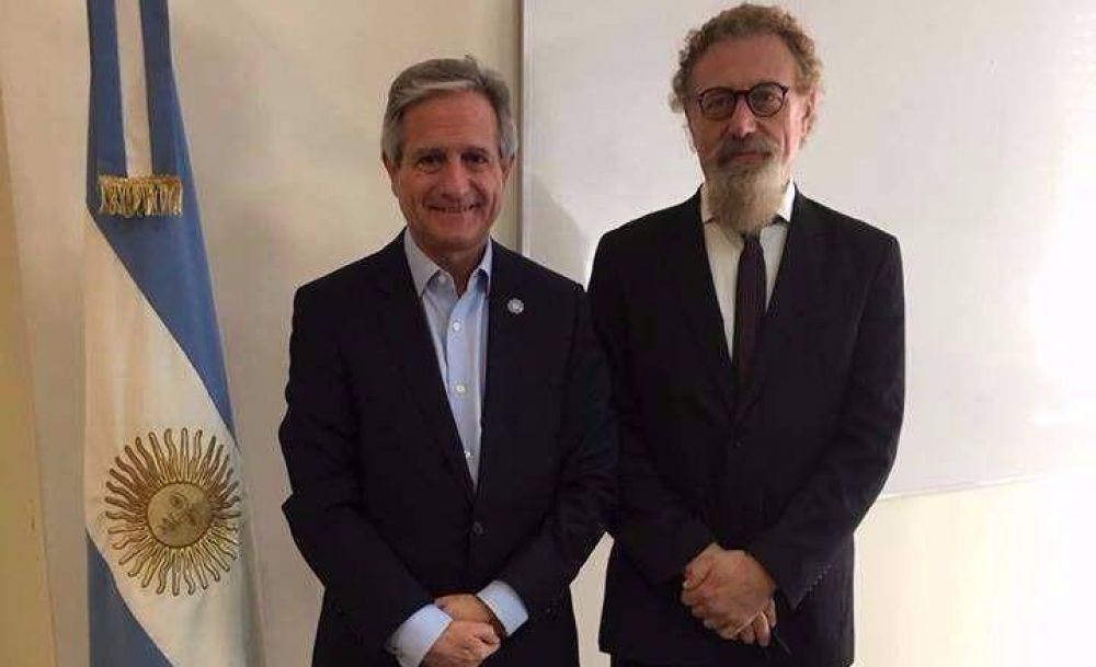 Luenzo se reunió con el ministro de Modernización de la Nación por el Plan Patagonia