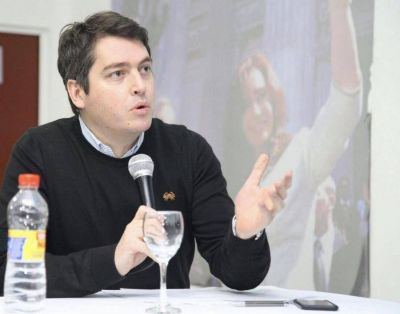 �Tenemos que volver a construir una mayor�a en el Congreso que nos permita tener un mejor futuro�, dejo P�rez
