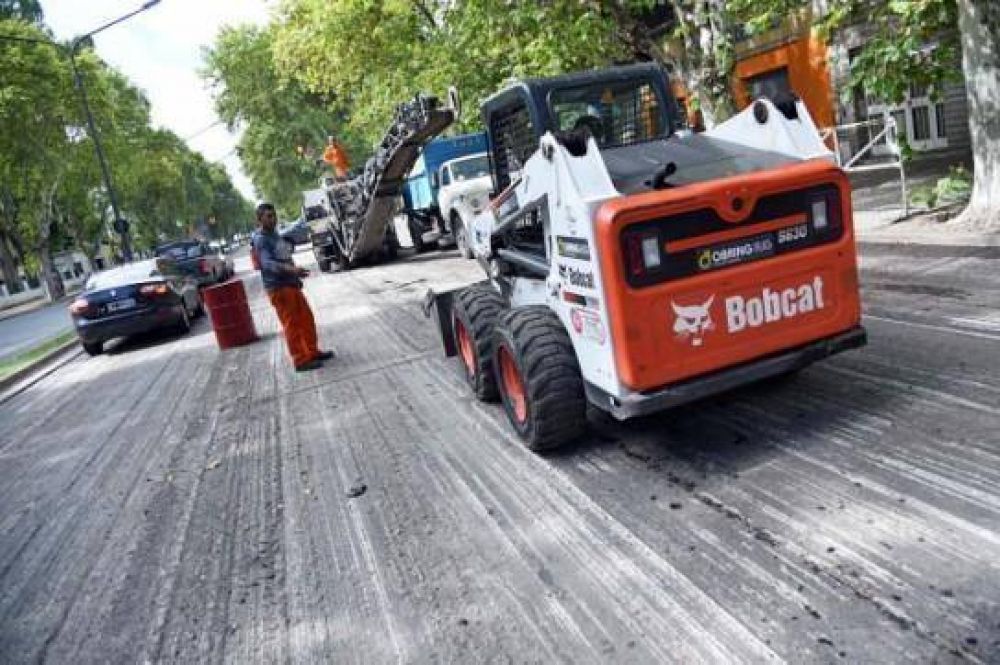 Naci�n y Municipio avanzan en la pavimentaci�n de calles