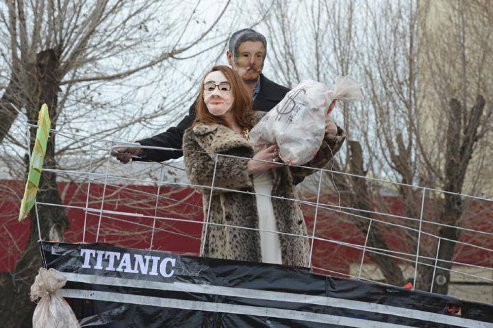 Alicia Kirchner y Mauricio Macri en el Titanic