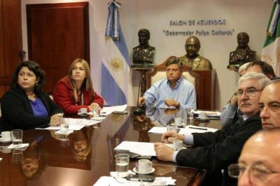 El Gobernador present� la agenda 2030 a los intendentes de las localidades de segunda categor�a