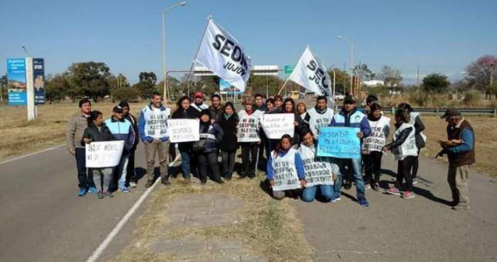 Una protesta sindical acompa la llegada de Macri a Jujuy