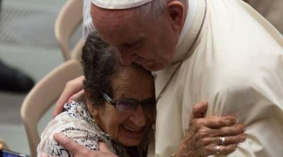 El Papa retoma la Audiencia General: La vida de la Iglesia es difusi�n de luz