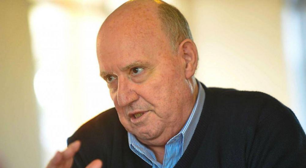 �Militamos, no hacemos pol�tica por plata�