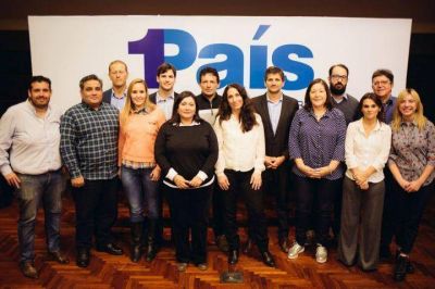 El espacio 1Pa�s se prepara para la recta final de la campa�a